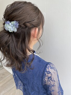 美容室 アイディー i-dee ハーフアップ