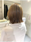 キャラメルベージュ　ダブルカラー　切りっぱなし