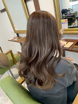 ネウィサリュー 立川(newi saLyu) 髪質改善/縮毛矯正/韓国風/ハイライト/ミルクティーベージュ