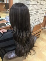 ヒラトヤ 肴町店&nbsp;セミウェットウェーブイヤリングカラーダブルカラーモテ髪