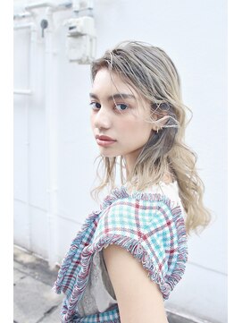 チックタック モーガン エアライン(TICK-TOCK MORGAN airline) 【TICK-TOCK MORGAN】ホワイトブロンドカラー