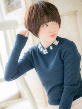 ブルー(BLUE) *CUORE水戸*…目力UP★ラブ＆ハンサム小顔マッシュショートb