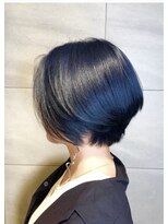 リーオオサカ(Lee Osaka)&nbsp;ショートボブ×ネイビー/kana
