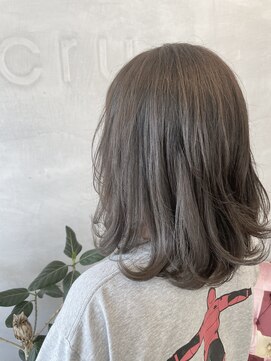 ヘアーメイク エクリュ(hairmake ecru) ナチュラルウルフ&アッシュグレー