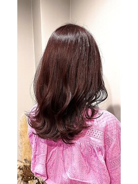 ウィーク 梅田(UiiC) ほんのりレイヤースタイル▲艶髪チェリーブラウン uiic 中沢恵理