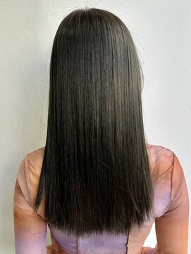 ホットリップ(HOT LIP) うるツヤストレート♪