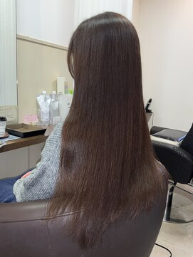 コアフィールフィス(COIFFURE fils) 新規お得クーポンあり！【見附　今町】ストレートロングスタイル