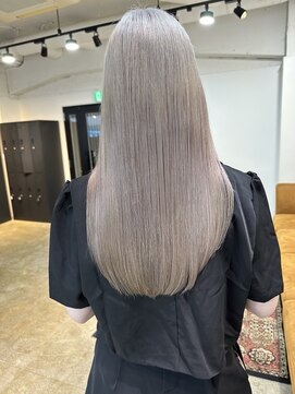 メリー オオサカ(Merly Osaka) しっかりホワイトでもサラサラ艶髪！_snow white beige_