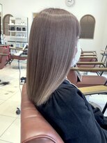 クアトログランシュ ひたちなか店(QUATRO×GranCieux)&nbsp;ミルクティーブラウン【ひたちなか/ブリーチ/カラー】