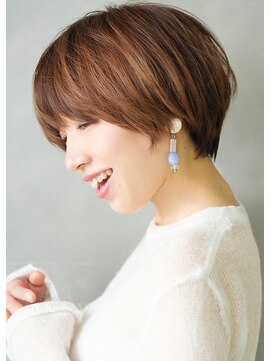 メゾンブラン アヴェダ(Maison Blanc AVEDA) 奥行きショート