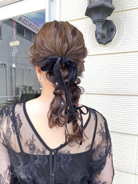 びゃんびゃん 江端店 ヘアセット/ヘアアレンジ/編み下ろしヘアアレンジ/イメチェン