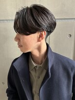 グラフ 立川(Graph.)&nbsp;センターパートニュアンスワンカールパーマメンズカット