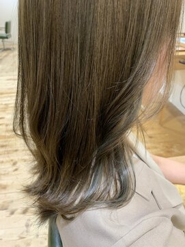 美容室 アイディー i-dee インナーグレージュ