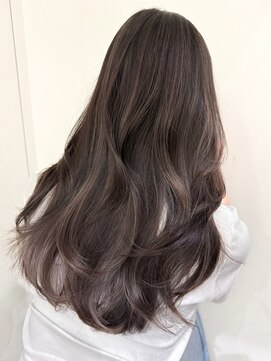 ジル ブラン 福岡(JIL BLAN) ハイライトレイヤーカットショートボブイルミナカラー天神大名