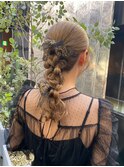 編み下ろしダウンヘアアレンジ