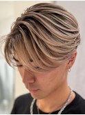 メンズバレイヤージュカラーハイライトカラーセンターパート