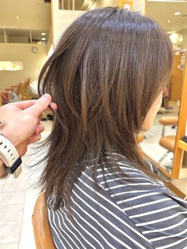 モリオ フロム ロンドン サッポロファクトリー店(morio FROM LONDON) morio札幌　ミディアムレイヤーウルフ