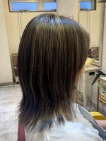 クオリア(Quaria)&nbsp;ボブ ミディアム レイヤー ハイライト 脱白髪染め 30代40代50代