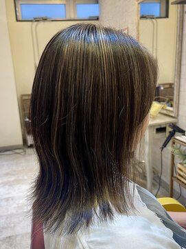 クオリア(Quaria) ボブ ミディアム レイヤー ハイライト 脱白髪染め 30代40代50代