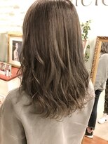 オーティティ(O-TETE)&nbsp;O-tete 外国人風×ハイライト×グレージュ