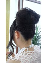 ヘアースペーストワ(Hair Space 108)&nbsp;無造作おだんご、編みこみカチューシャアレンジアップ☆