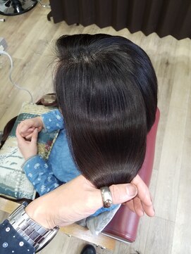 ルーミールーム(RoomieRoom) 【メディカルサロン】髪質改善/トリートメントツヤ髪ミディ/暗髪