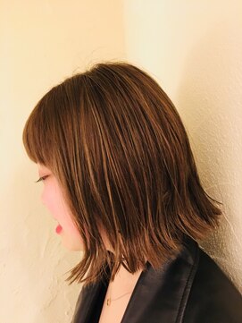 イームズ(EAMES) 切りっぱなしボブ