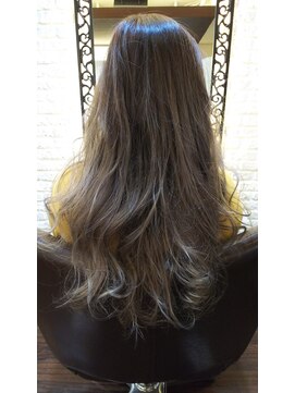 アルファ(alpha) ロング　グラデーションカラー