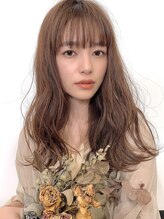 カイル(kyle) 大人フェミニン