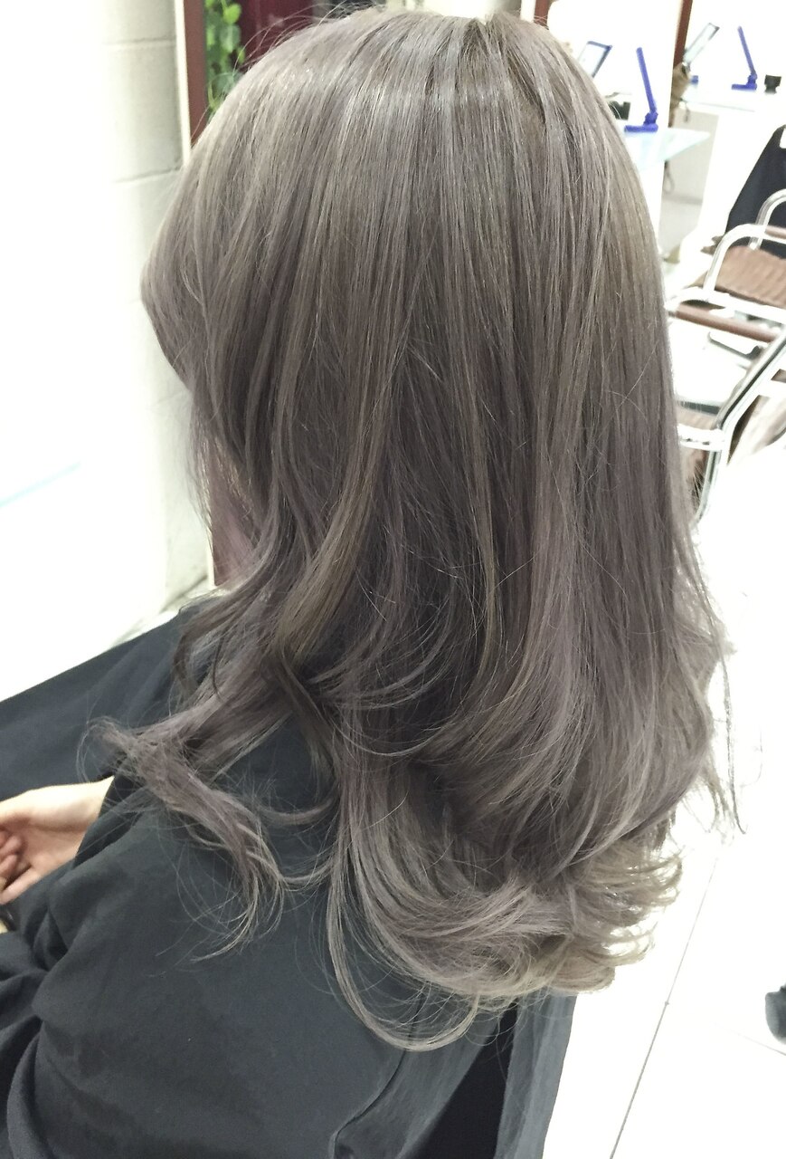 2025年春】グレイアッシュの髪型・ヘアアレンジ|人気順 2025年春】グレイアッシュの髪型・ヘアアレンジ|人気順
