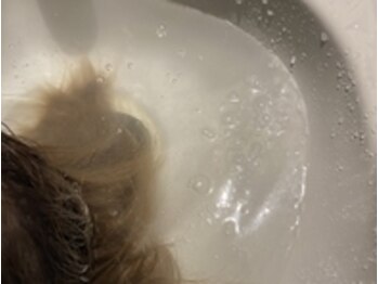 ボルデヘアー 亀有(Borde HAIR)の写真/【亀有駅2分】その場で実感できる、髪本来の美しさ。テレビやSNSでも話題の"魔法のバブル"で美髪へ