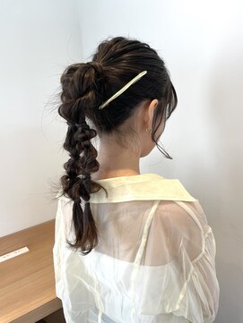 アリゲート ダイカンヤマ(Ari gate daikanyama) ポニーテールツインアレンジ♪ 2次会/結婚式/同窓会