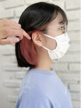 ビランチェ 池袋(bilancia) インナーカラーインナーピンクコーラルピンクぱつっとボブ