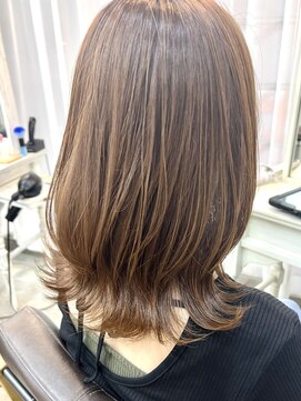 エトネ ヘアーサロン 仙台駅前(eTONe hair salon) 20代 30代　外ハネくびれレイヤー