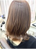20代 30代 外ハネくびれレイヤー