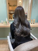 イーハトーヴヘアー(Yehatov) アッシュグレージュ