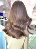 ハイトーングレージュ