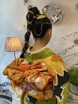 ディプティック ヘアー チェンジ ミュージアム(diptych Hair Change Museum)の写真/【早朝可能◎】プロの技術で着崩れしないのはもちろん、あなたを一番綺麗に演出します☆