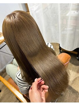 アーブル ヘアーアンドメイク(ARBRE) 髪質改善トリートメントくすみワンカラーロングヘアー