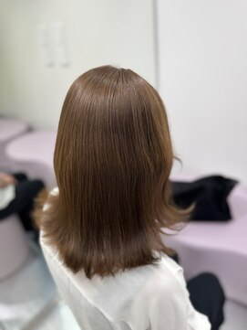 ジーナリア(Xena ria) 《rena》ヘーゼルベージュ