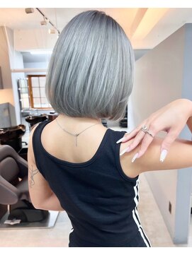 オズ 郡山桑野店(OZ) ミニウルフチェリーブラウンホワイトグレージュフェザーパーマ