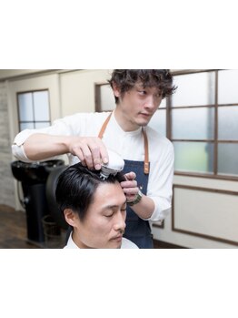 【メンズ専門店】一人ひとりに寄り添ったカウンセリングで、あなたの理想のスタイルに！[men's/パーマ]