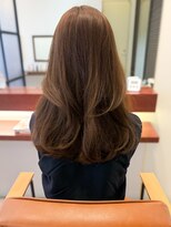 マーリャヘアー(mallia hair)&nbsp;レイヤースタイルレイヤーカットロングレイヤー小顔スタイル