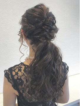 フォーカス 南流山店(FOCUS) FOCUS ふわふわローポニー