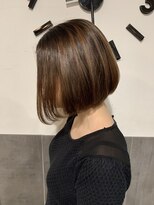 ネオリーブ シュシュ 神保町店(Neolive susu)&nbsp;前下がりボブ×ハイライト　 ショコラベージュ