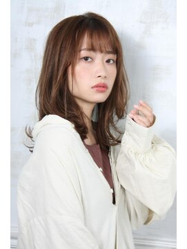 シェルベアー(Shell Bear) 【shellbear 銀座】大人ナチュラル外ハネミディ