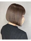 切りっぱなしミニボブ