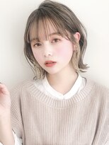 美髪ナチュラルカール薄めバングレイヤーカットボブウルフ