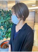 ショートボブ