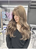 寒色ベージュ